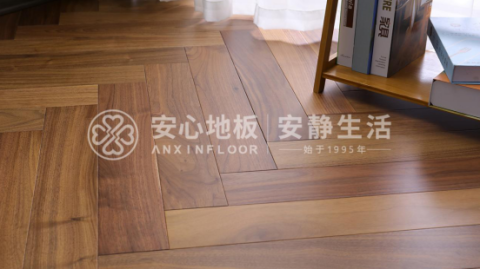 装修了3套房子，她总结出木地板颜色搭配的4个原则，邻居看了直说“幸亏没换瓷砖”